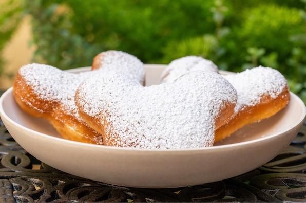 port orleans french quarter beignets